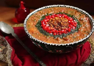 طرز تهیه آش زرشک با اصیل ترین روش بسیار خوشمزه