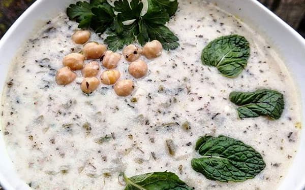 طرز تهیه آش دوغ: طعمی دلچسب و مقوی