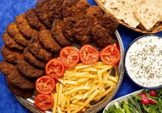 طرز تهیه کتلت عاشقانه: طعمی دلنشین برای یک شب خاص