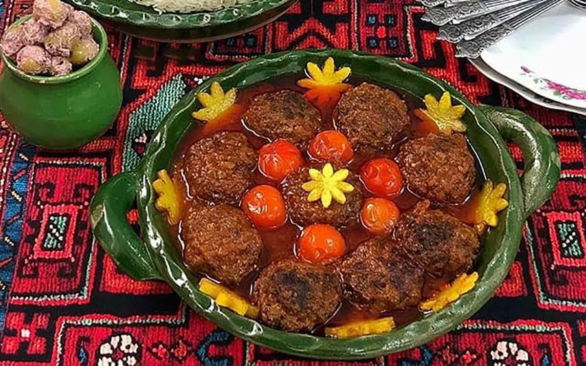 طرز تهیه شامی کباب رشتی: طعمی از شمال ایران