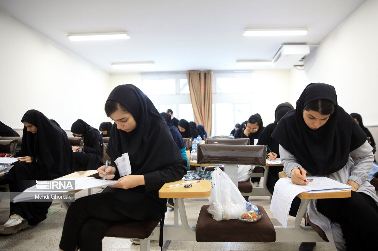 🎓 سهم ۶۴ درصدی دختران خراسان‌شمالی در کنکور ۱۴۰۴ | پیشتازی بانوان در مسیر آموزش عالی