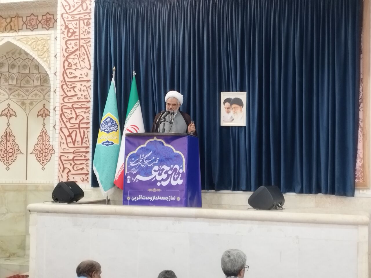 رهبر انقلاب و تأثیر مکتب امام خمینی(ره) بر مرزهای فکری و اعتقادی نظام