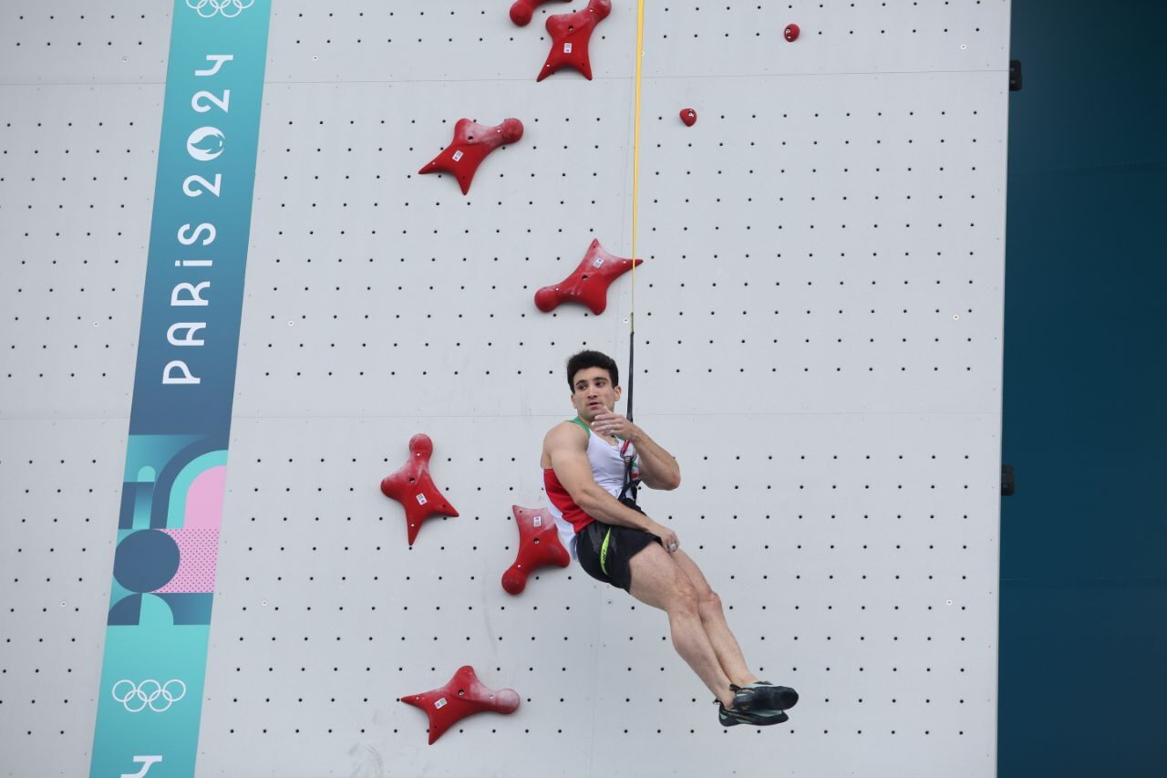 زارعی: علیپور فرم ایدهآل ندارد؛ ملیپوشان قدیمی مانع رشد جوانان در سنگنوردی بودند