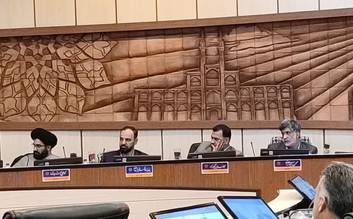 🚨 قطع برق در یزد؛ گلایه‌ها و خواسته‌های مردم از مسئولان