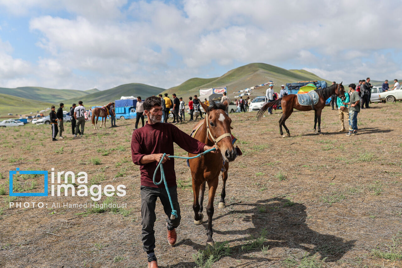 نفرات برتر مسابقات اسبسواری جشنواره عشایری کلیبر معرفی شدند