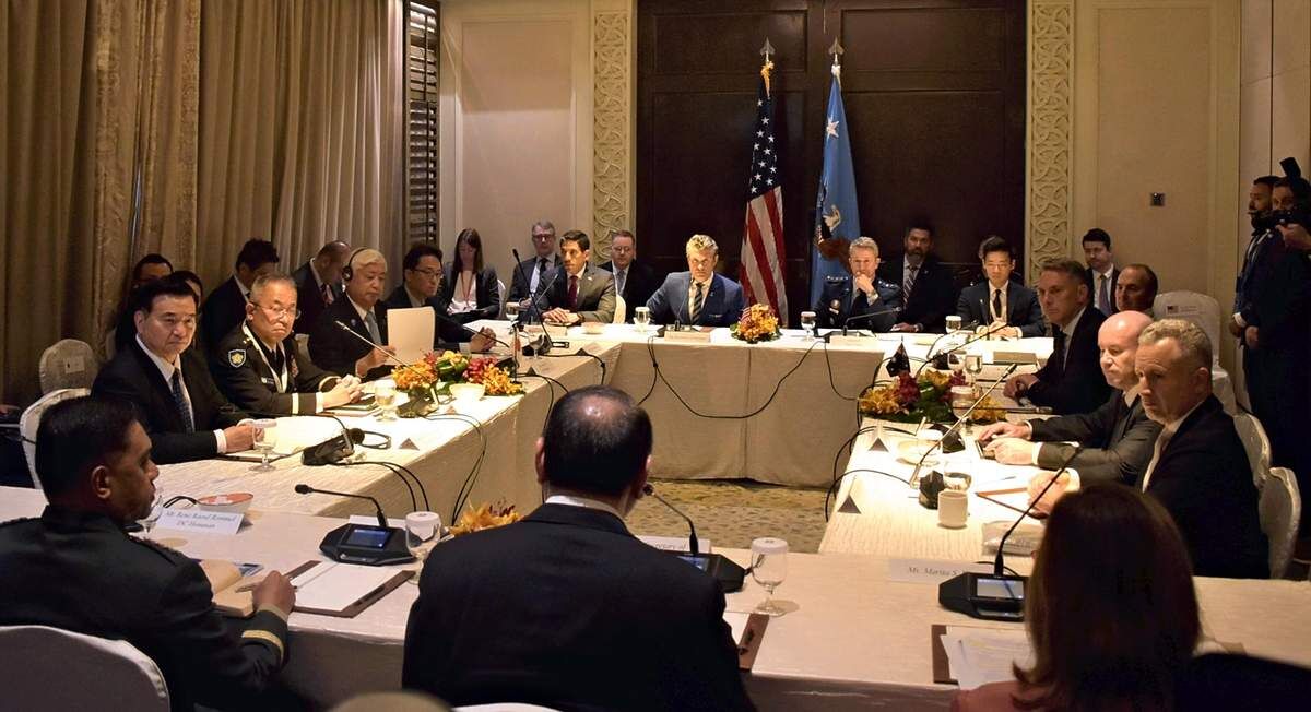 توافق ژاپن، استرالیا و آمریکا برای کمک نظامی به فیلیپین؛ تقویت اتحاد دفاعی در هند و اقیانوس آرام