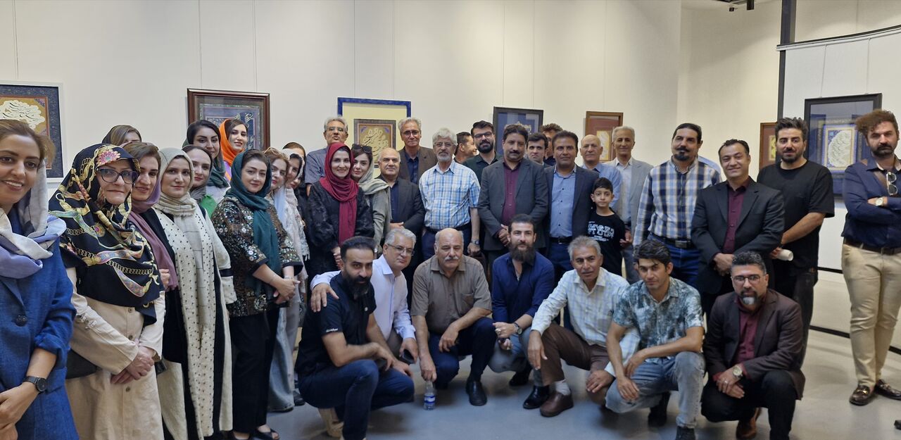 ✍️ نمایشگاه شکسته‌نویسان معاصر در نگارخانه سرو شیراز برپا شد