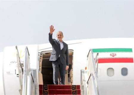 پزشکیان وارد تیانجین چین شد