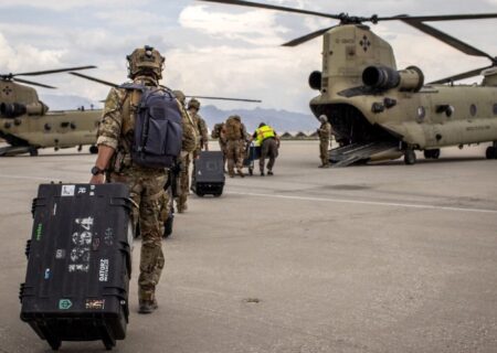 سالروز خروج نظامیان آمریکایی از افغانستان؛ طالبان: هیچ قدرت خارجی در افغانستان ماندگار نیست