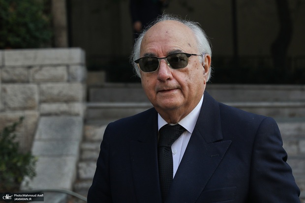 مگر تنگه هرمز ملک ماست که برای بستن آن تصمیم بگیریم؟