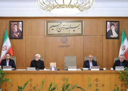 واکنش عارف به فعال شدن مکانیسم ماشه و التهابات بازار ارز