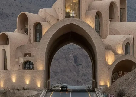 شاهکار معماری ایرانی در ورودی شهر یزد(عکس)