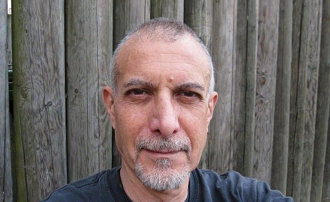 چرا علی پاتریک ‌مقابل عمویش محمدرضا پهلوی ایستاد؟/ کاندیدا جانشینی شاه که در مقابل این خاندان قرار گرفت