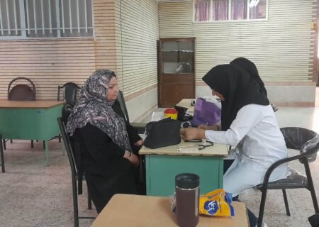 برپایی کاروان سلامت در کرج