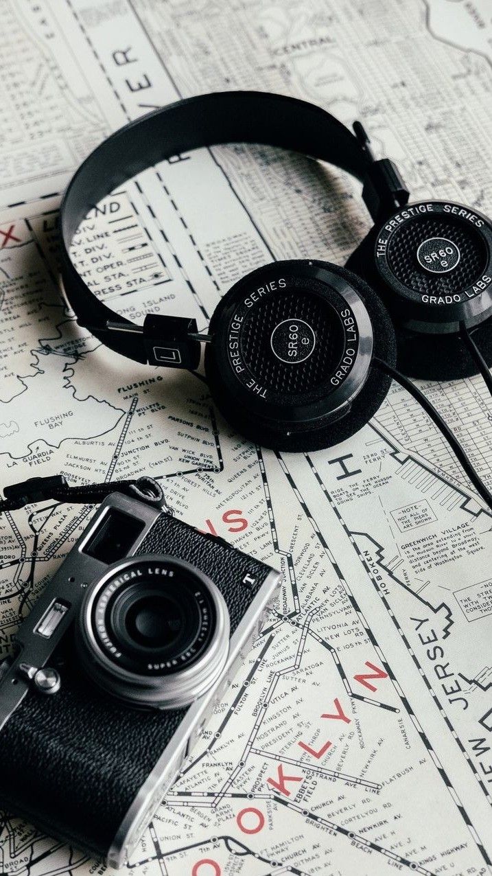 📸 دوربین و تجهیزات عکاسی؛ راهنمای جامع برای مبتدیان و حرفهایها