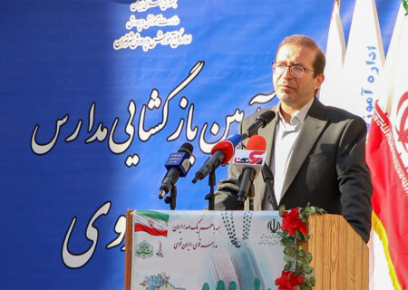 دانش‌آموزان در معرض خطر به مراکز مشاوره ارجاع داده می‌شوند