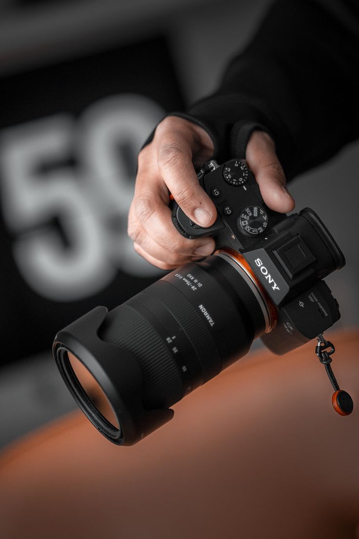 📸 دوربین و تجهیزات عکاسی؛ راهنمای جامع برای مبتدیان و حرفهایها