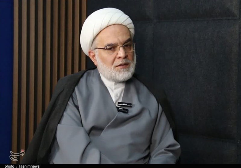 تمام کارکنان دولت: سفیران خدمت، نه اربابان قدرت