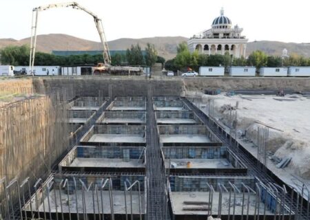 آغاز بتن‌ریزی فاز نخست پارک آبی اراک؛ گامی مهم در پروژه تفریحی شهری