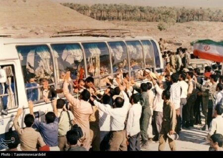 سالروز بازگشت به میهن: جشن تجلیل از آزادگان شهرستان بهاباد