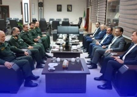 رونق در بوشهر: انقلاب برق‌رسانی و آبرسانی، نویدبخش آینده‌ای روشن