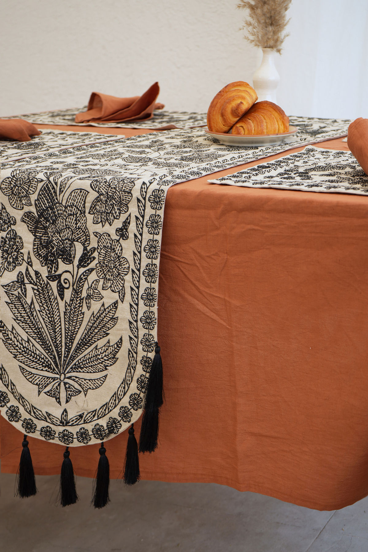 بهترین سفره ها برای تزئین