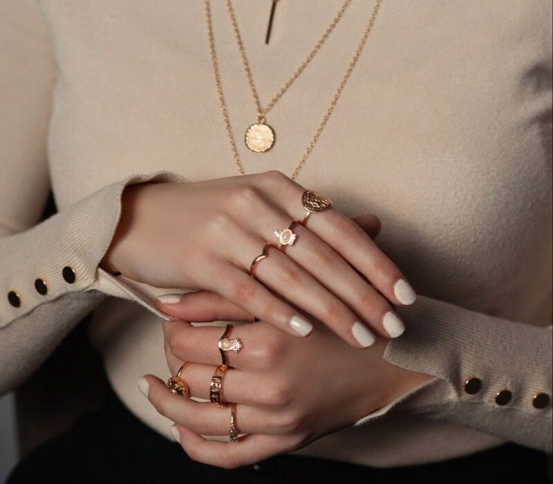 ✨ راهنمای جامع بدلیجات: همه چیز درباره انتخاب، خرید و نگهداری