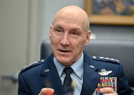 بازنشستگی زودهنگام رئیس ستاد نیروی هوایی آمریکا: تحولی کلیدی در ارتش ایالات متحده