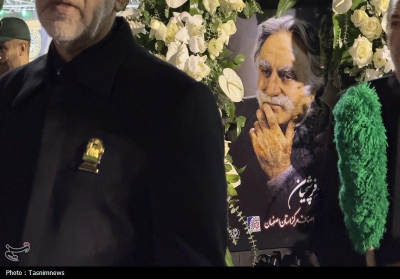 وداع نصف جهان با استاد فرشچیان: هنر و اشک در حیاط هنرستان