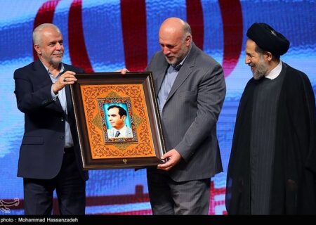 جشن بزرگداشت الماس‌های درخشان | رویداد ویژه نور و شکوه