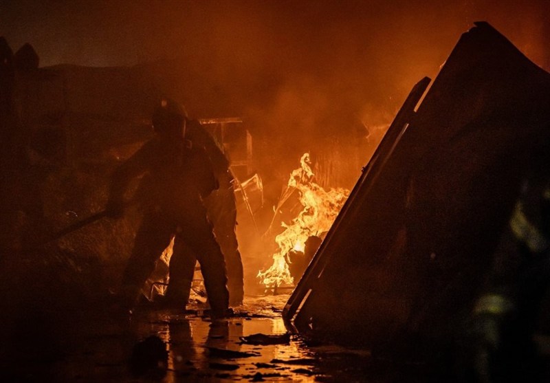 انفجارها و آتشسوزیهای گسترده در صنایع منطقه مرکزی اسرائیل – گزارش لحظهای و بهروزرسانی امنیتی