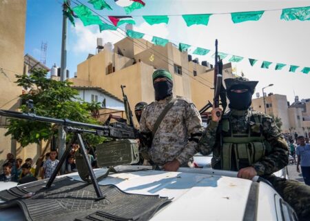 آیا رژیم صهیونیستی در برابر پایداری حماس عقب‌نشینی کرده است؟ تحلیل جدید