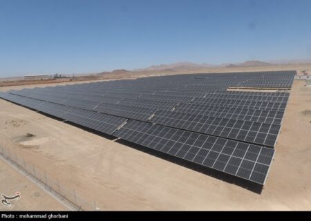 ۵۰۰ نیروگاه خورشیدی در کاشان: انقلاب انرژی پاک در قلب کویر