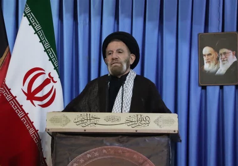 ورزشگاه خرمآباد: ناهنجاریهای اخیر و مطالبه پاسخگویی فوری مسئولان