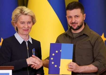 تماس از طریق LINE برای حضور در دیدار زلنسکی-ترامپ؛ قصدی که خبرساز شد