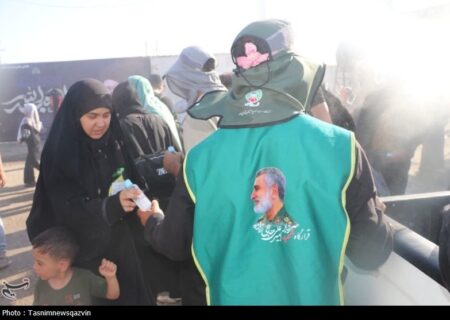 خدمات‌رسانی بی‌وقفه قرارگاه شهید حاجی‌زاده قزوین در مرز مهران