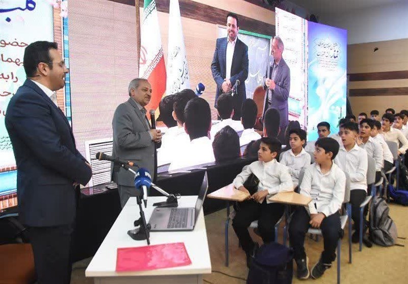 نماز، محور تحول در مدارس: ساختن نسلی ساجد