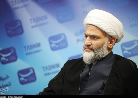 صلح‌میرزایی: مسئولان مراقب حفظ وحدت ملی باشند و با تمرکز بر اولویت‌ها آینده کشور را بسازند