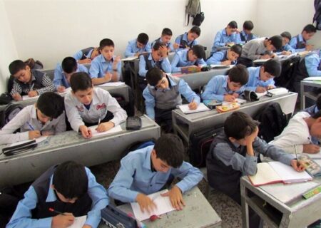 زنگ خطر عدالت آموزشی در خراسان شمالی: ۹۰ درصد مدارس دوشیفته، بحران نابرابری آموزشی