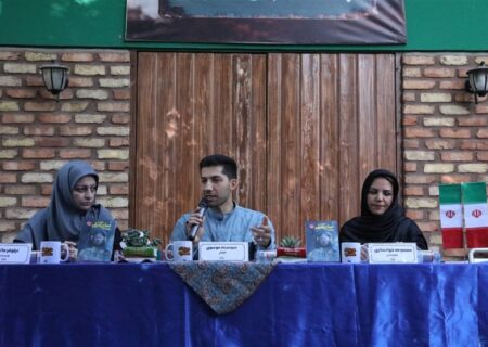 عبور از چالش‌های نوجوانی: راهنمایی عملی برای اعتماد به نفس و رشد شخصیت