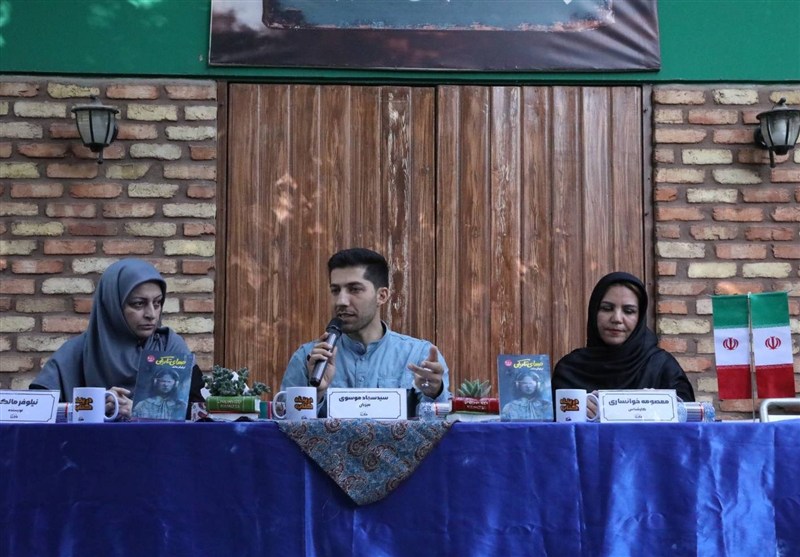 عبور از چالشهای نوجوانی: راهنمایی عملی برای اعتماد به نفس و رشد شخصیت