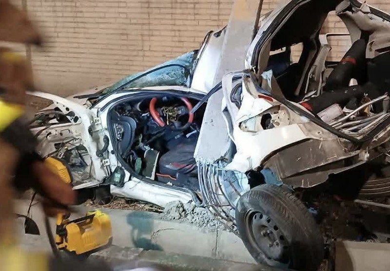 تصادف زنجیرهای در گردنه مروارید کامیاران؛ ۵ نفر کشته و زخمی شدند