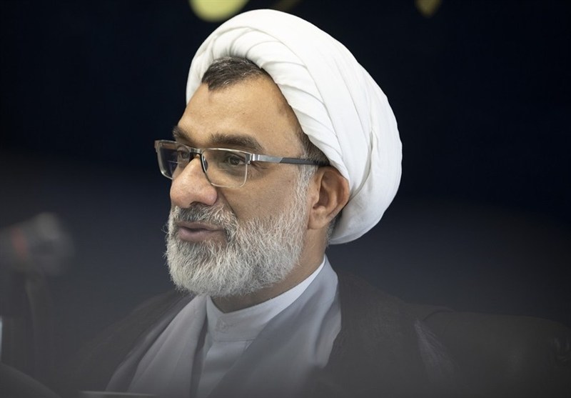 خسروپناه: رسانه‌ها باید خدمات و اقدامات مثبت را به جامعه منتقل کنند