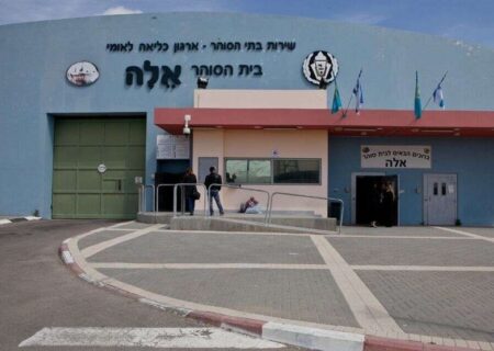 اغتشاش گسترده در زندان نقب؛ درگیری شدید میان زندانیان جنایی و تهدید امنیت زندان