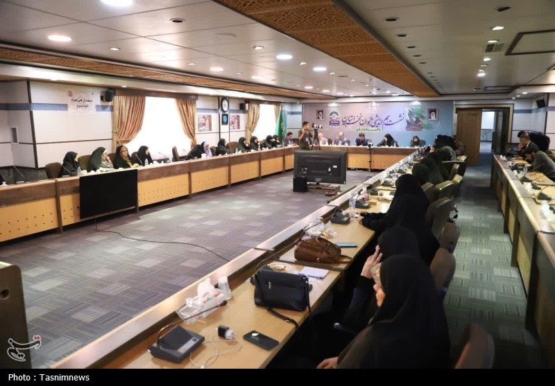 بانوان نخبه قم: قدرت تصمیمگیری در دستان زنان توانمند برای آینده شهر