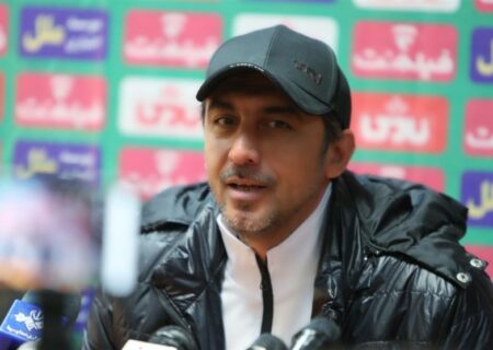رحمتی: سه امتیاز ابتدایی لیگ را می‌گیریم و لژیونر را واگذار می‌کنیم