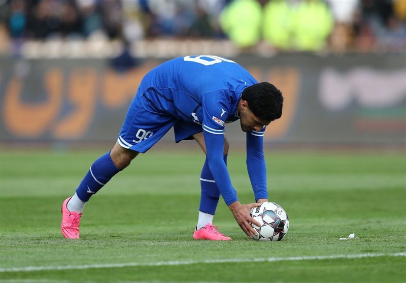 صادقی با عقد قرارداد رسمی به استقلال خوزستان پیوست؛ انتقالی که هواداران منتظرش بودند