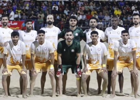 تیم فوتبال ساحلی شهرداری بندرعباس با جشنواره گل، طوفان گل به راه انداخت