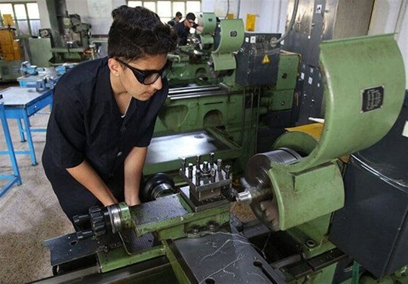 مهارتآموزی همزمان با تحصیل؛ راهکار کلیدی نجات جوانان از بیکاری