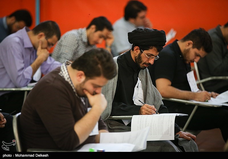 تعویق سیزدهمین آزمون استخدامی: زمان جدید برگزاری و نکات مهم داوطلبان